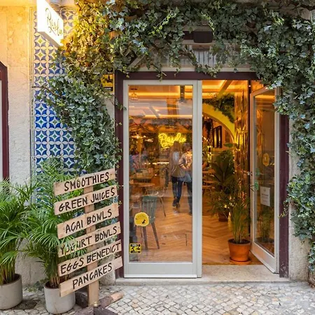 Apartment Plum Guide - The Elvis Lissabon